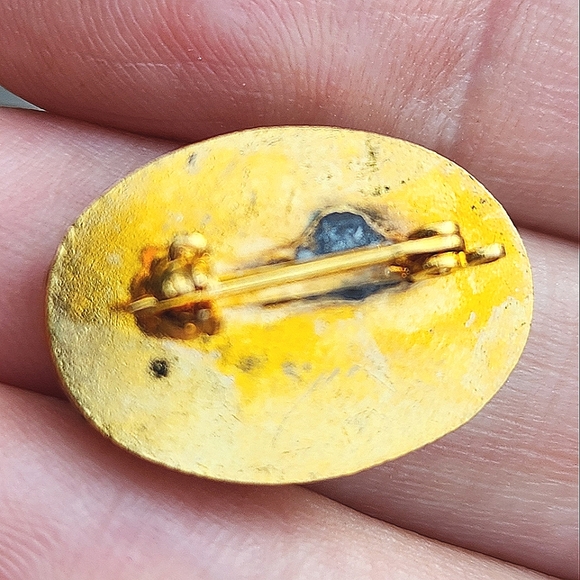 Vintage Marine Corps USMC Gold Tone Lapel Badge Pin RARE - Picture 2 of 2